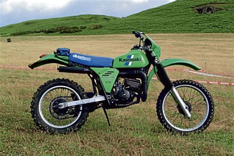 Kawasaki 175 Dirt Bike